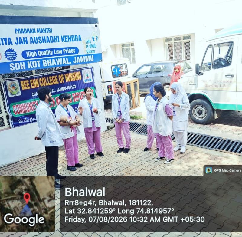 Our B.Sc. Nursing 7th Semester students conducted an engaging role play on “Breastfeeding” at SDH Kot Bhalwal, Jammu.  The session covered the importance of breastfeeding, exclusive breastfeeding, correct techniques, myths & taboos, burping, and family support for lactating mothers.  The students also participated in an orientation programme at SDH Kot Bhalwal, strengthening their practical learning and community health experience.